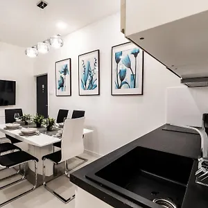 https://quiet-very-central-stylish-apt.inbudapesthotels.com